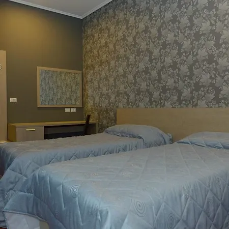 Mondial Boutique Hotel Fier