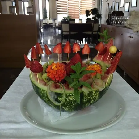 Mondial Boutique Hotel Fier